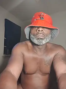 Snapshot of Tremainebigg chatting on July 14, 2026, 9:25 am Tremainebigg online show from July 14, 2026, 9:25 am