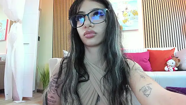 Snapshot of SayuriXo_Xo chatting on May 24, 2026, 4:34 am SayuriXo Xo online show from May 24, 2026, 4:34 am