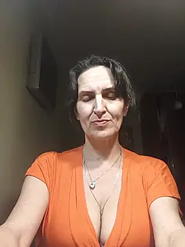 Snapshot of Alene_Lorrie chatting on June 3, 2026, 8:46 pm Alene Lorrie online show from June 3, 2026, 8:46 pm