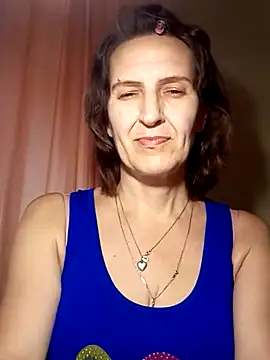 Snapshot of Alene_Lorrie chatting on July 2, 2026, 4:40 am Alene Lorrie online show from July 2, 2026, 4:40 am