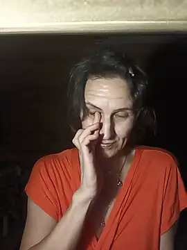 Snapshot of Alene_Lorrie chatting on June 12, 2026, 11:13 pm Alene Lorrie online show from June 12, 2026, 11:13 pm