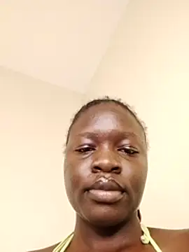 Snapshot of fine_apple22 chatting on May 22, 2026, 11:08 am fine apple22 online show from May 22, 2026, 11:08 am