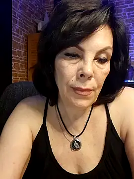 Snapshot of SannyMI-LF chatting on July 4, 2026, 8:35 pm SannyMI-LF online show from July 4, 2026, 8:35 pm