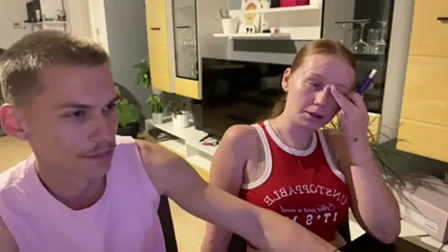 LeoAndLili online show from June 24, 2026, 8:06 pm