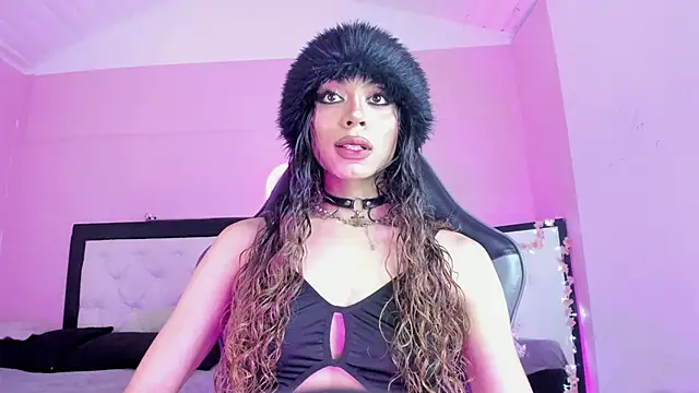 Snapshot of Zahara___1 chatting on July 2, 2026, 4:07 am Zahara 1 online show from July 2, 2026, 4:07 am