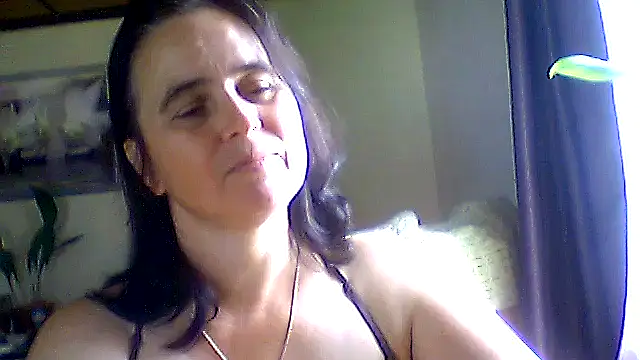 AniaCool77 online show from June 16, 2026, 7:41 am
