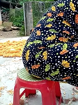 Snapshot of Bong_sexy chatting on July 7, 2026, 7:23 am Bong sexy online show from July 7, 2026, 7:23 am