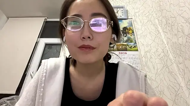 Snapshot of VickieTrudo chatting on May 29, 2026, 7:42 pm VickieTrudo online show from May 29, 2026, 7:42 pm