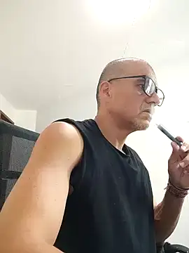 Gaceru01006 online show from May 21, 2026, 3:09 pm