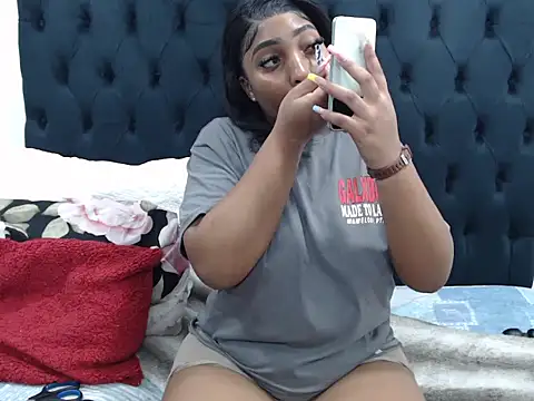 Dope Chick online show from May 24, 2026, 12:49 pm