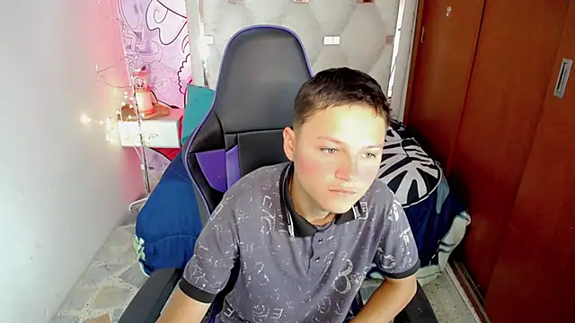Snapshot of NYC_Bby chatting on June 26, 2026, 1:50 pm NYC Bby online show from June 26, 2026, 1:50 pm