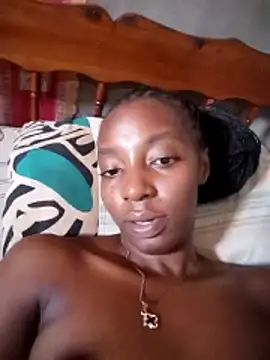 Snapshot of Ciarrahgoddess chatting on June 9, 2026, 9:21 am Ciarrahgoddess online show from June 9, 2026, 9:21 am