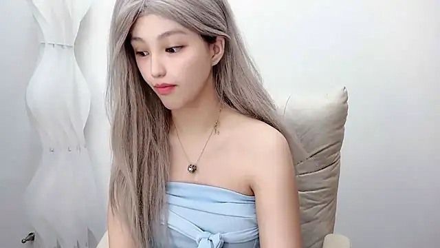 jiangjiang2005 online show from June 27, 2026, 6:36 pm