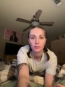 Ellz4 online show from May 22, 2026, 10:35 am