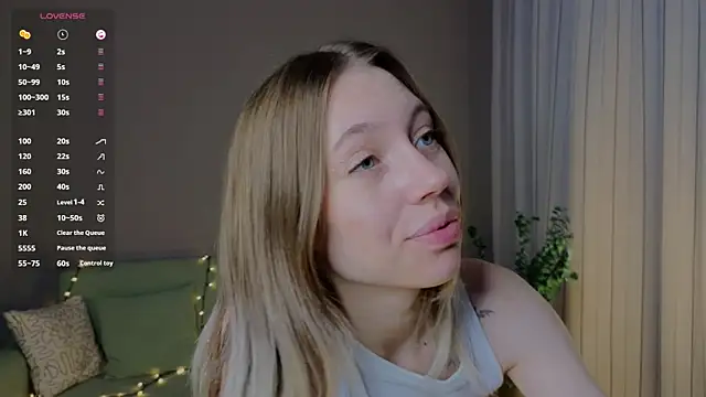 Snapshot of BlondeKelly chatting on June 30, 2026, 7:25 pm BlondeKelly online show from June 30, 2026, 7:25 pm