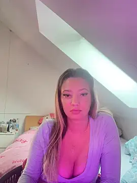 Snapshot of Evelina_Nelson chatting on June 14, 2026, 7:26 pm Evelina Nelson online show from June 14, 2026, 7:26 pm