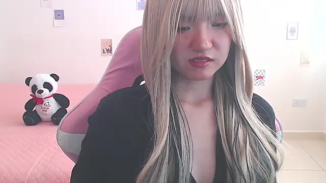 Snapshot of SweetSky1_ chatting on June 2, 2026, 7:58 pm SweetSky1 online show from June 2, 2026, 7:58 pm