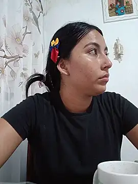Snapshot of Ann_Houston_ chatting on June 16, 2026, 7:58 pm Ann Houston online show from June 16, 2026, 7:58 pm