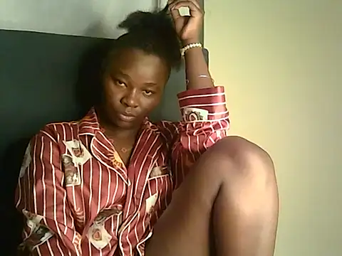 Snapshot of roziebeauty chatting on July 2, 2026, 3:23 am roziebeauty online show from July 2, 2026, 3:23 am