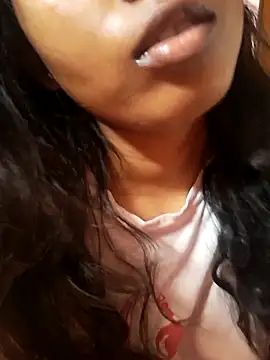 Snapshot of Miss_Inayat chatting on May 24, 2026, 7:30 am Miss Inayat online show from May 24, 2026, 7:30 am