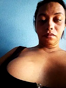 Snapshot of kikitavc chatting on May 25, 2026, 1:21 pm kikitavc online show from May 25, 2026, 1:21 pm