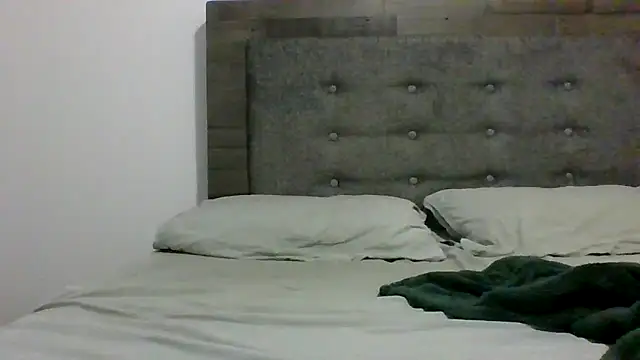 Snapshot of alexx2667 chatting on May 24, 2026, 1:49 am alexx2667 online show from May 24, 2026, 1:49 am