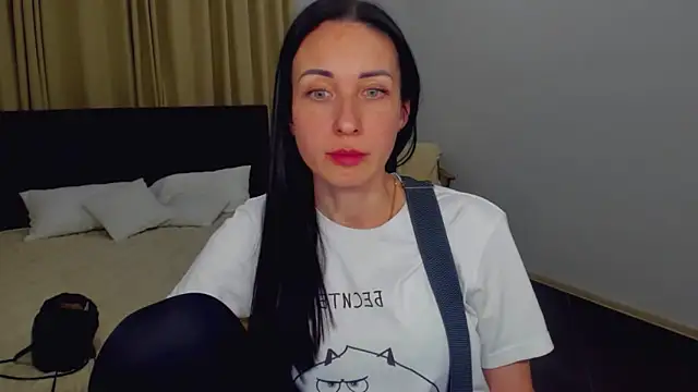 BouncySweety online show from March 7, 2025, 5:49 pm