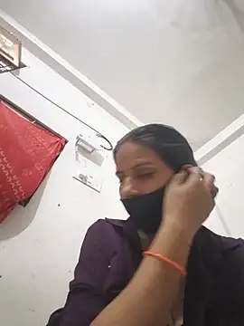 Snapshot of Neha-ji chatting on June 11, 2026, 12:32 am Neha-ji online show from June 11, 2026, 12:32 am