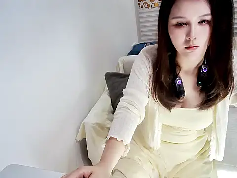 Laoshi22 online show from May 24, 2026, 1:33 pm