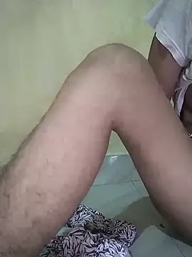 PRIYAGIRLHOT online show from June 11, 2026, 6:43 am