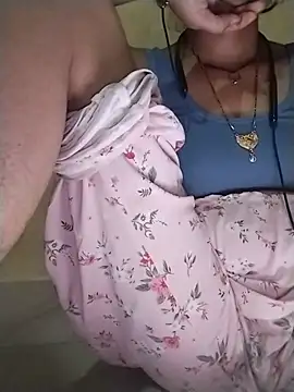 PRIYAGIRLHOT online show from July 11, 2026, 6:03 am