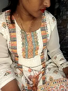 Snapshot of hi-swati chatting on June 19, 2026, 4:51 am hi-swati online show from June 19, 2026, 4:51 am