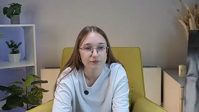 Snapshot of JeanaDamewood chatting on May 25, 2026, 9:08 am JeanaDamewood online show from May 25, 2026, 9:08 am