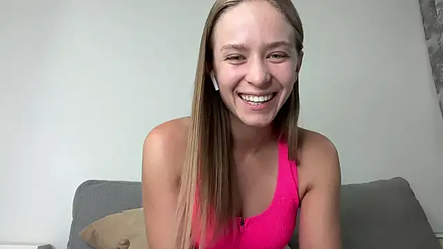 Snapshot of DanikaMory chatting on July 1, 2026, 12:27 pm DanikaMory online show from July 1, 2026, 12:27 pm