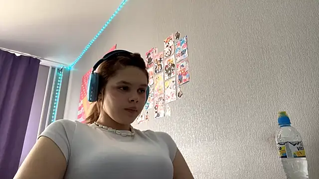 Snapshot of CleotildePemberton chatting on May 31, 2026, 4:18 am CleotildePemberton online show from May 31, 2026, 4:18 am