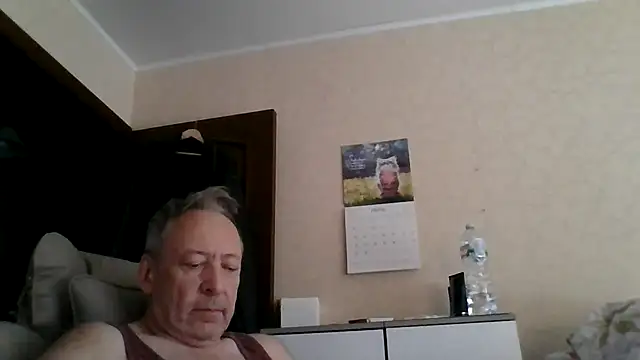 Snapshot of swety987 chatting on June 18, 2026, 7:29 am swety987 online show from June 18, 2026, 7:29 am