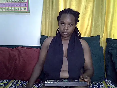 Snapshot of Nerd_ray00 chatting on July 12, 2026, 8:59 am Nerd ray00 online show from July 12, 2026, 8:59 am
