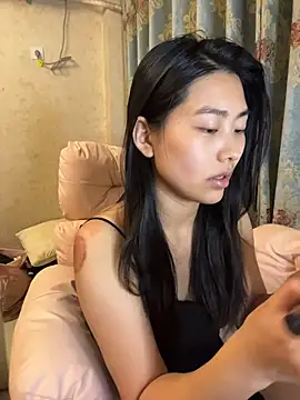zhenzhen-888 online show from June 17, 2026, 2:49 pm