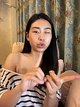 zhenzhen-888 online show from June 23, 2026, 2:59 pm