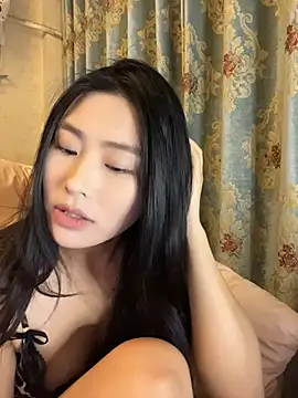 zhenzhen-888 online show from June 25, 2026, 2:22 pm