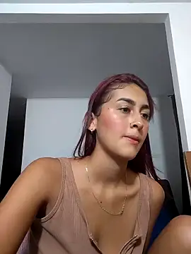 Snapshot of Dulce_eclipsee chatting on June 2, 2026, 3:17 am Dulce eclipsee online show from June 2, 2026, 3:17 am