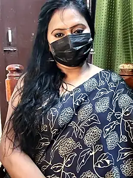 Snapshot of Meera_mia chatting on May 28, 2026, 9:38 am Meera mia online show from May 28, 2026, 9:38 am