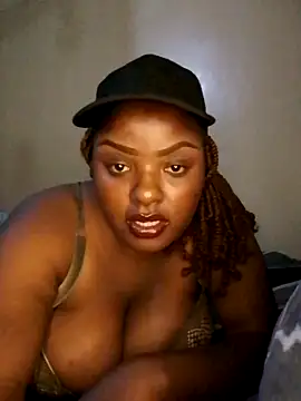 Snapshot of tinnahbby chatting on July 24, 2026, 1:07 pm tinnahbby online show from July 24, 2026, 1:07 pm
