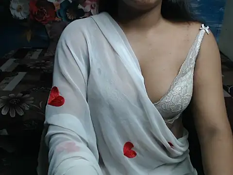 Snapshot of your-ishika chatting on May 31, 2026, 5:24 am your-ishika online show from May 31, 2026, 5:24 am