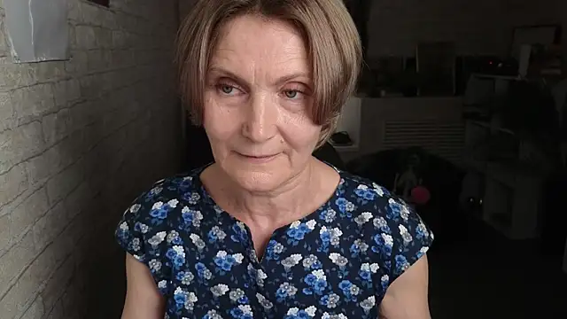 Snapshot of Mabel_Magic chatting on June 5, 2026, 6:52 am Mabel Magic online show from June 5, 2026, 6:52 am