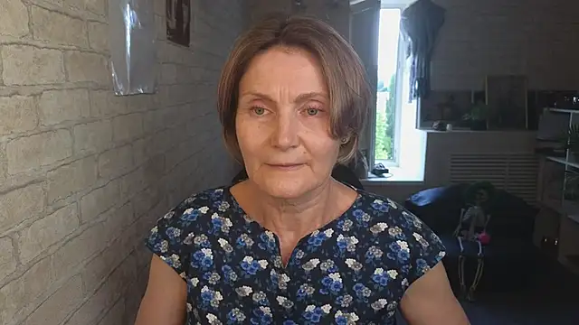 Snapshot of Mabel_Magic chatting on June 12, 2026, 12:14 pm Mabel Magic online show from June 12, 2026, 12:14 pm