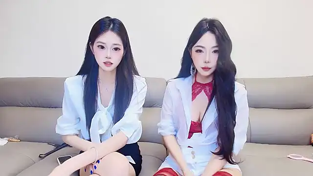 Snapshot of Baoer-001 chatting on June 3, 2026, 3:39 pm Baoer-001 online show from June 3, 2026, 3:39 pm