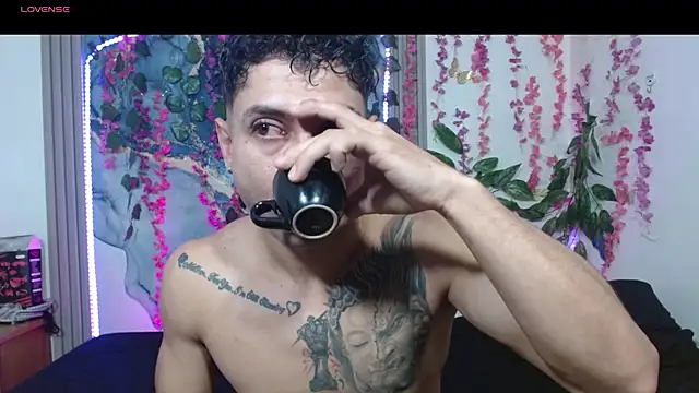 Snapshot of maria_robin_ chatting on July 8, 2026, 3:19 am maria robin online show from July 8, 2026, 3:19 am
