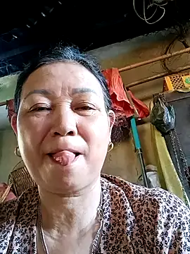 Snapshot of Orio-baby chatting on June 24, 2026, 1:48 am Orio-baby online show from June 24, 2026, 1:48 am