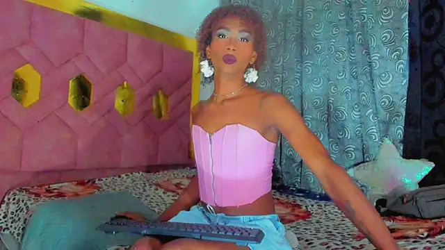 xsofiacastro online show from June 28, 2026, 4:08 am